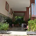 Bahçelı Famıly Otel